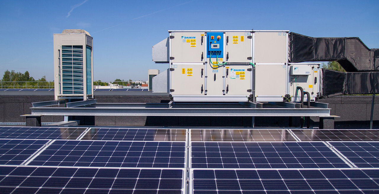 Монтаж вентиляційної установки на даху