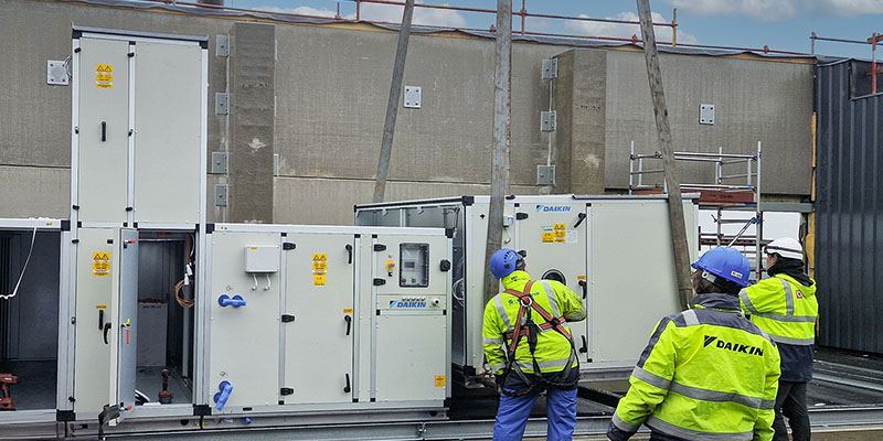 Підтримка установників Daikin